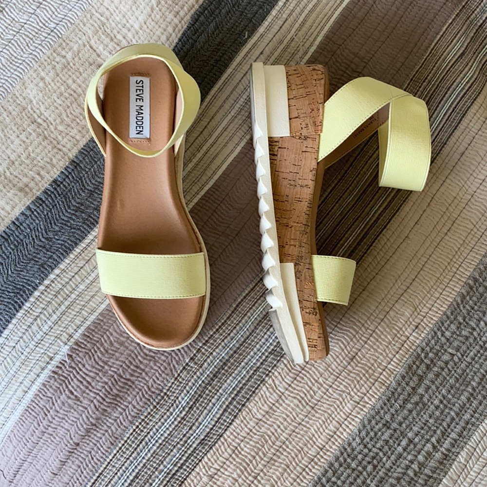 Steve Madden Sandal